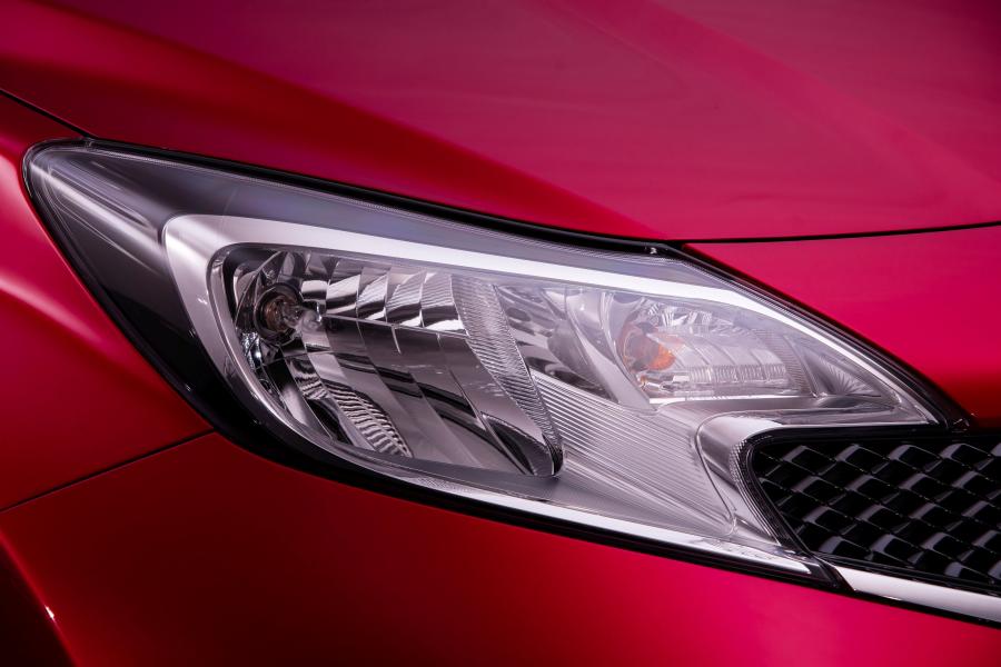  Nissan Note 2013 года  (UK) (фото 34 из 47)